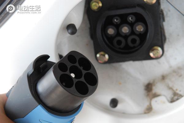 江铃新能源e200s试驾视频,江铃新能源e200s优缺点