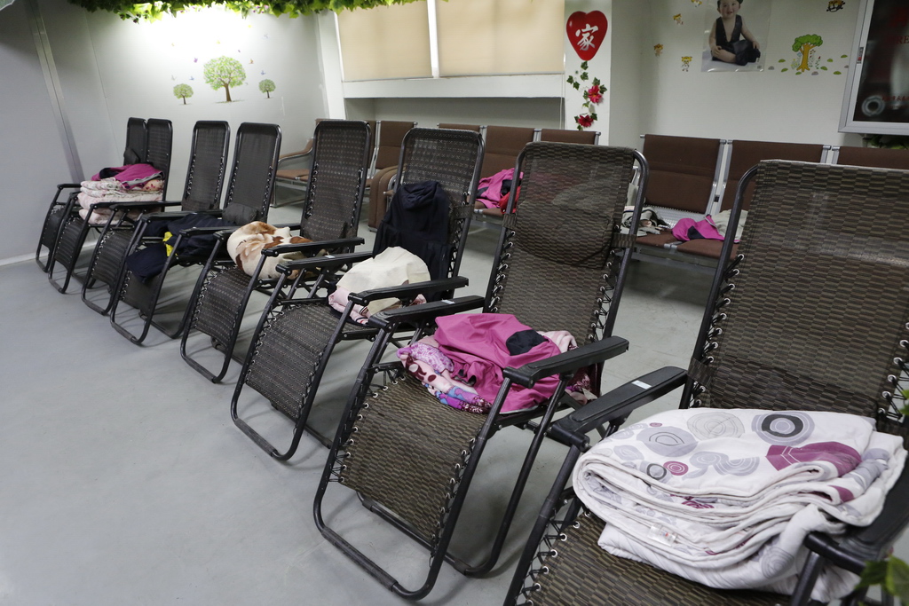 富士康员工为什么坠楼,聊聊富士康坠楼事件