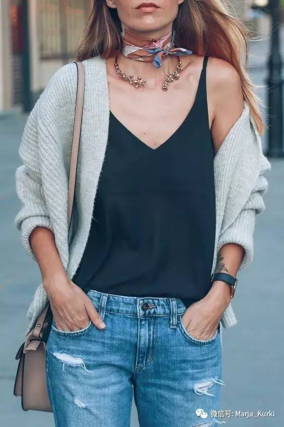 小方巾的时尚搭配,小方巾怎么系有高级感