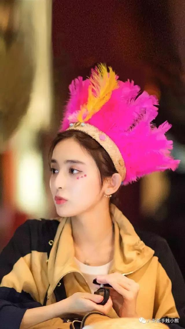 江疏影和娜扎怎么选择,江疏影娜扎海边度假