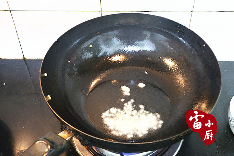 奶水多是涨得快么,这几天奶水很清是怎么回事