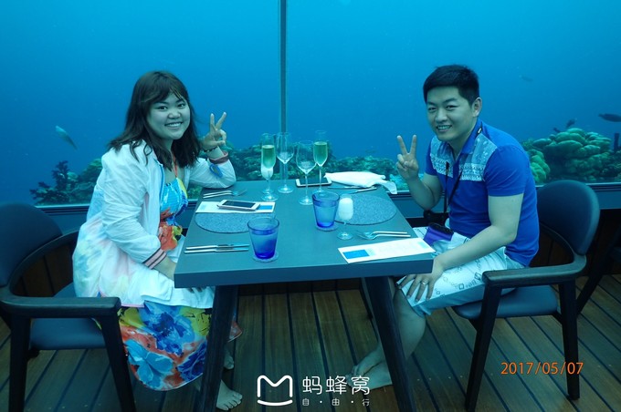 蜜月胜地之马尔代夫,马尔代夫水下餐厅芙拉瓦丽