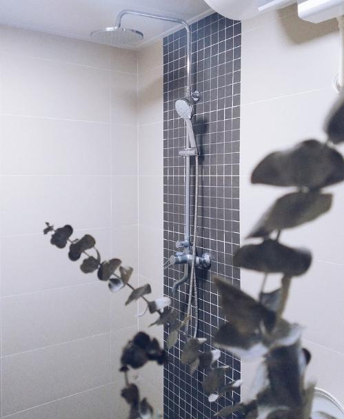 花洒堵塞除垢办法,花洒用久了水渍怎么处理