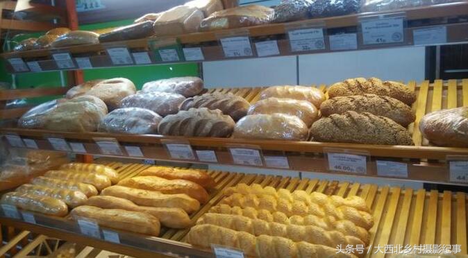 俄罗斯卢布为何暴跌,俄罗斯最近的卢布趋势