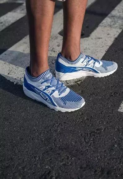 袜子当鞋子穿的视频,袜子能不能当鞋子穿