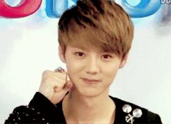 cc和bb霜的区别,cc霜和bb霜的区别哪个好