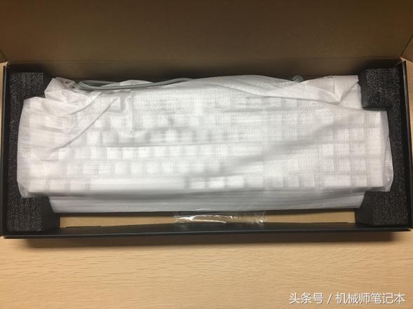 机械键盘白光版测评,cherry机械键盘推荐