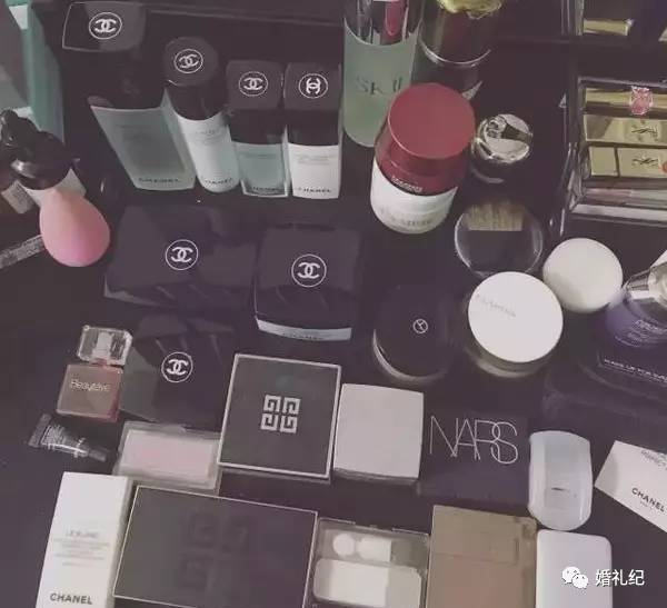 我们整理了全国各地拍登记照的店，发现这11家能让你颜值翻倍