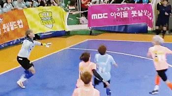 exo金珉锡aoa申智珉,exoxiumin金珉锡唱歌