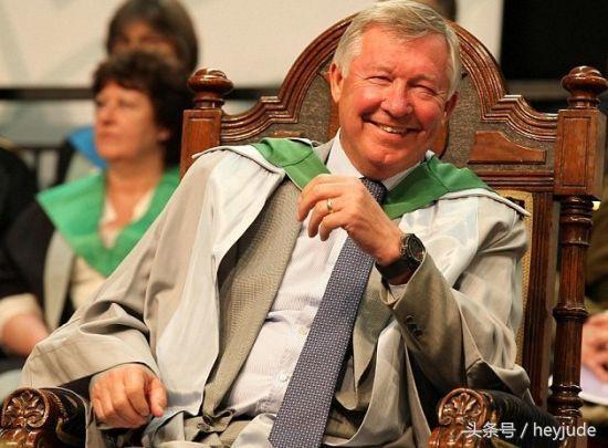 学士、硕士都算不上厉害，看看足坛那些令人仰望的博士们