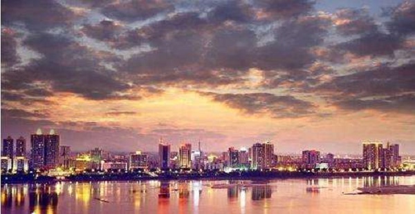 柳忠秧十年酝酿五年力创,广东全省主题词闪耀出场