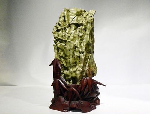 红碧玉与鸡血红的区别,什么颜色的和田碧玉最贵