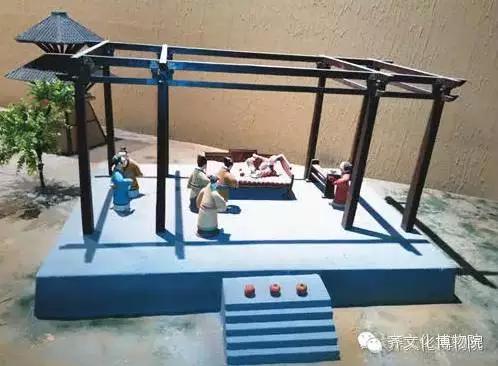 世界上最早出现的足球,世界上最早的足球