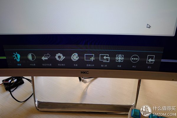 【良心定价的网吧利器,槽点需改进】惠科HKCX320曲面一体机拆机、升级配件及评测