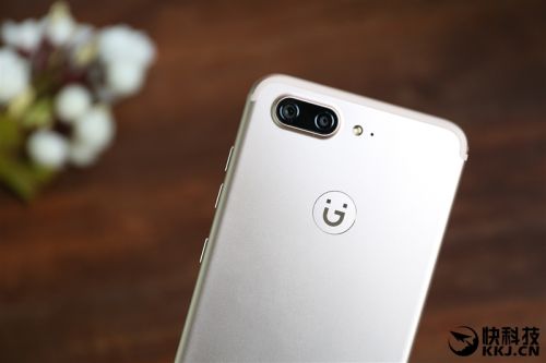金立s10双摄像头手机,金立s10测评有什么特殊功能