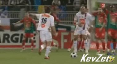 史上不可思议的任意球,史上最诡异的任意球