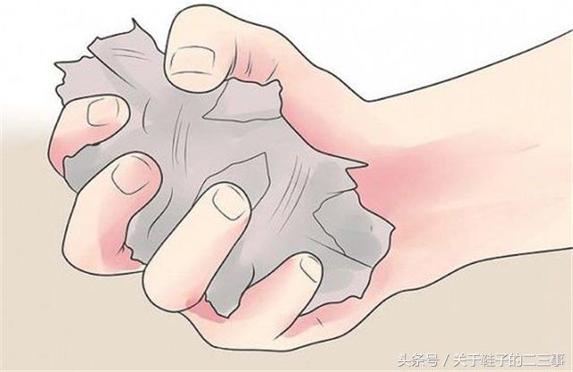 新鞋磨脚是鞋的问题还是脚的问题,新鞋磨脚怎么办可以用醋浸泡吗