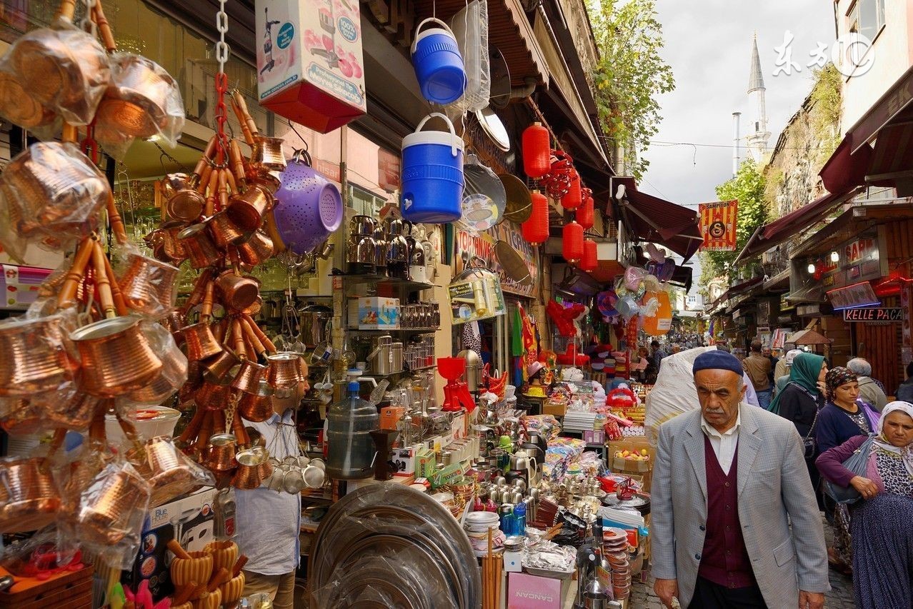 李嘉诚全部的创业成功秘诀,李嘉诚创业给我们的启示500字