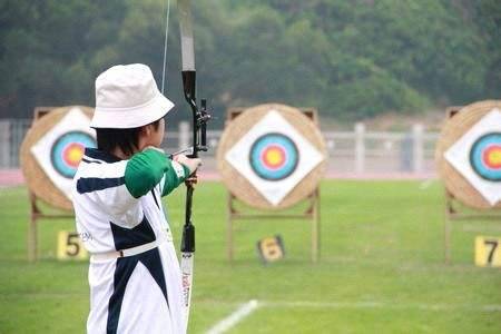 插秧端午节,包粽子赛龙舟端午节