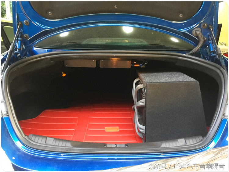 捷豹xf音响改装案例,捷豹XFL音响升级德国彩虹音响