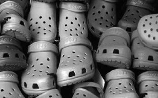 儿童凉鞋包脚好还是露脚趾的好,儿童凉鞋选鞋注意事项