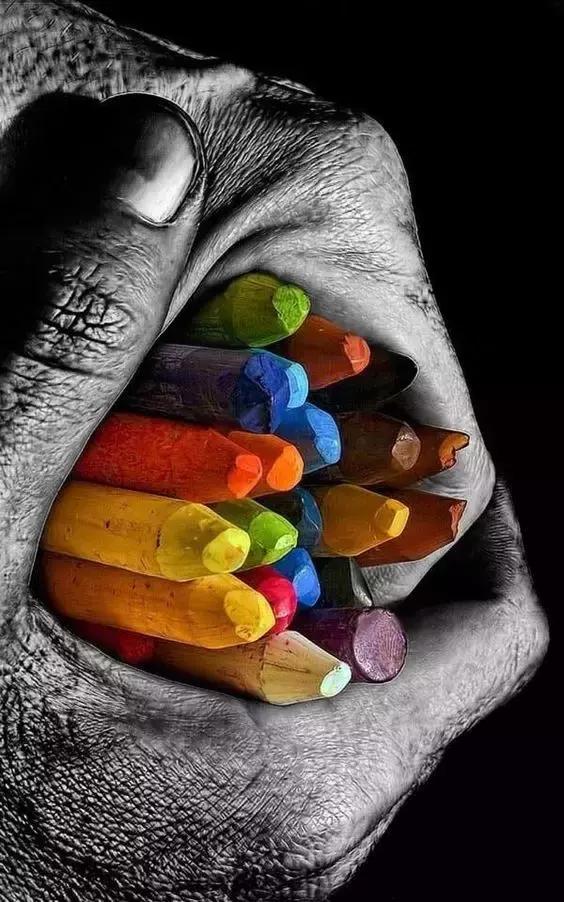 画画看起来很难,画画不容易啊