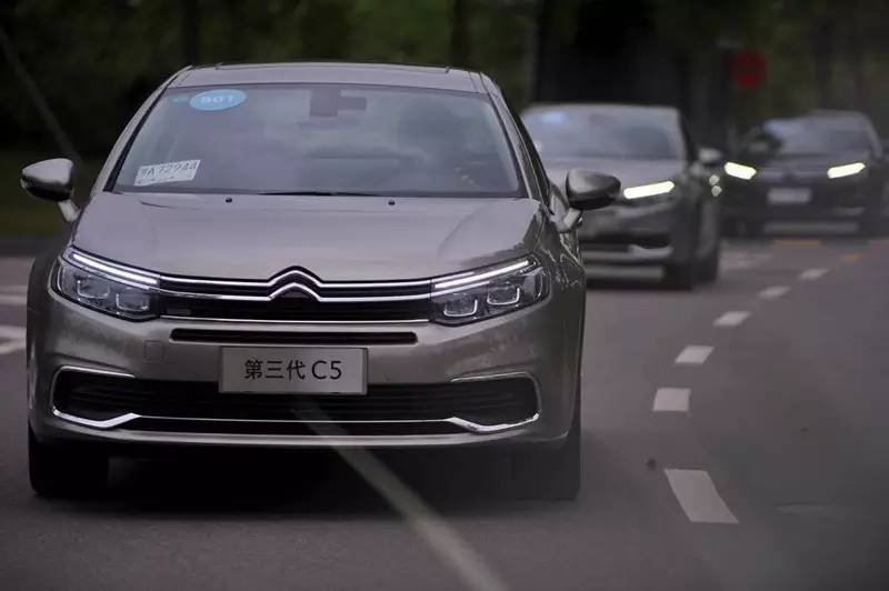 全新雪铁龙凡尔赛c5x试驾视频,雪铁龙suv天逸c5试驾视频