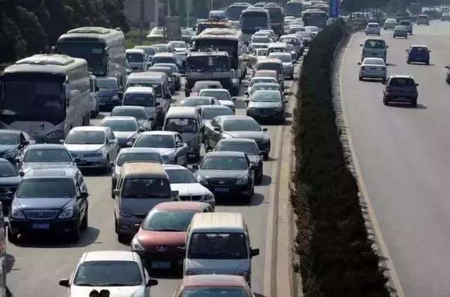 端午期间高速不免费吗,端午不调休高速不免费