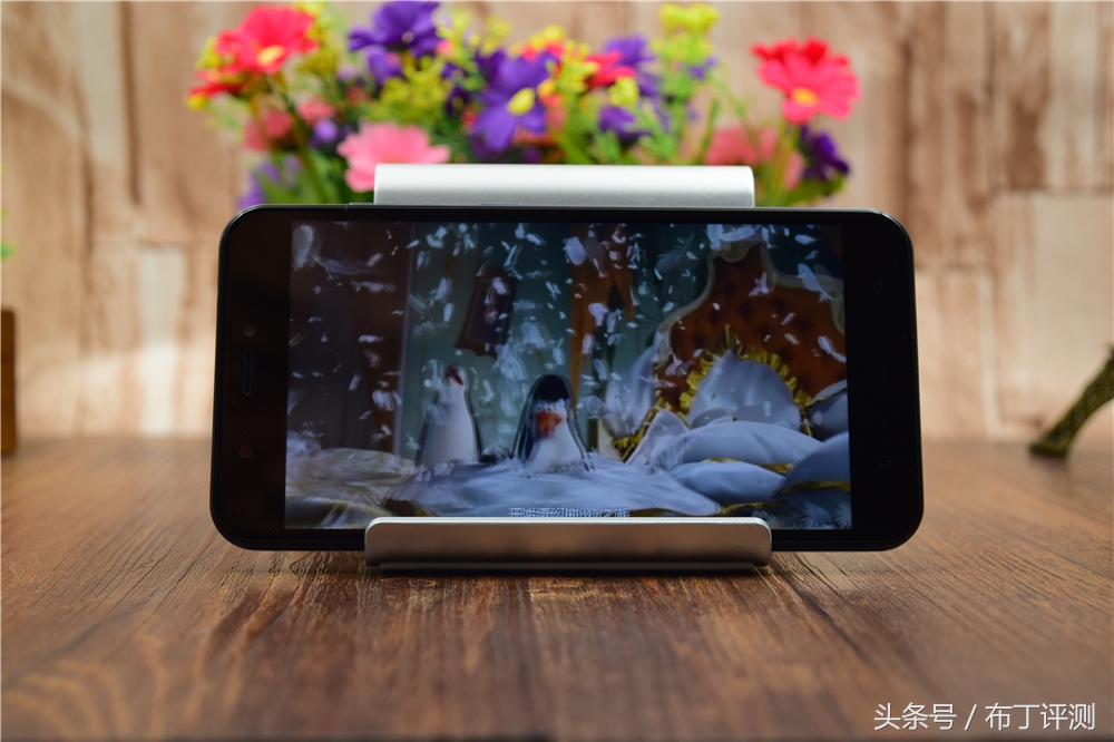 超逼真的裸眼3d壁纸手机,裸眼3d屏幕手机好用吗