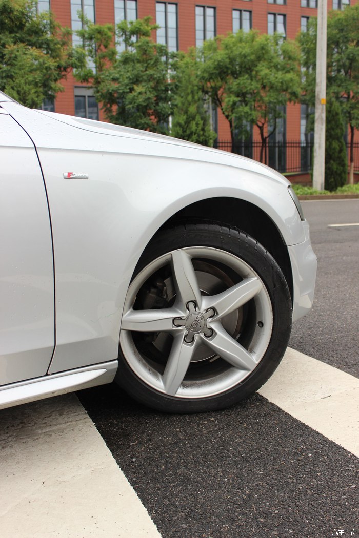 奥迪a4l用车技巧,奥迪a4l更换避震器后的感受