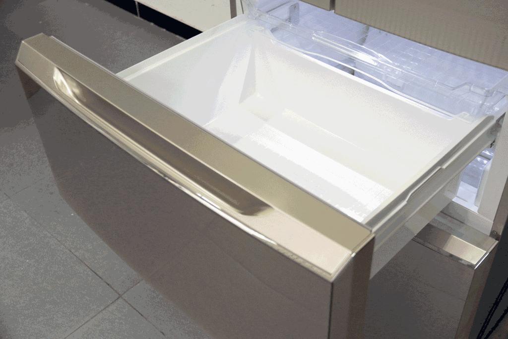 晶弘冰箱bcd-202k,晶弘冰箱bcd-220tgk三开门