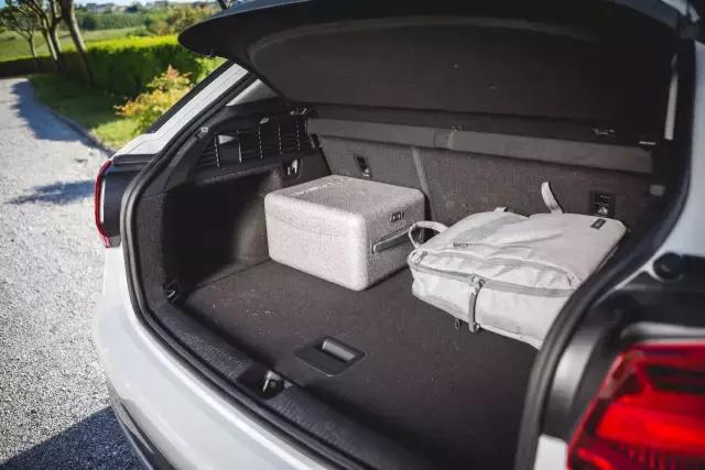 奥迪q2为什么受女性的青睐,奥迪q2的劣势