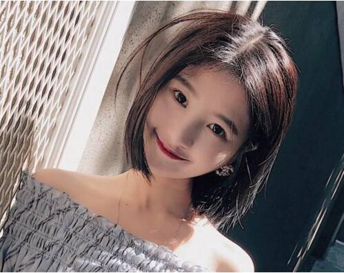 男生笑起来特别的丑怎么办,你长这么漂亮为什么却老说自己丑