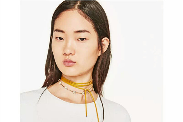 休闲潮流风搭配饰品,时尚饰品有哪些风格