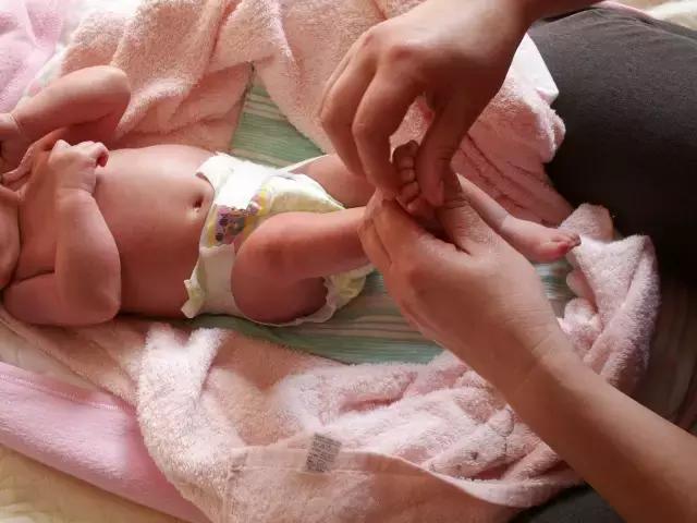 去学月嫂有什么误区嘛,选择月嫂的误区