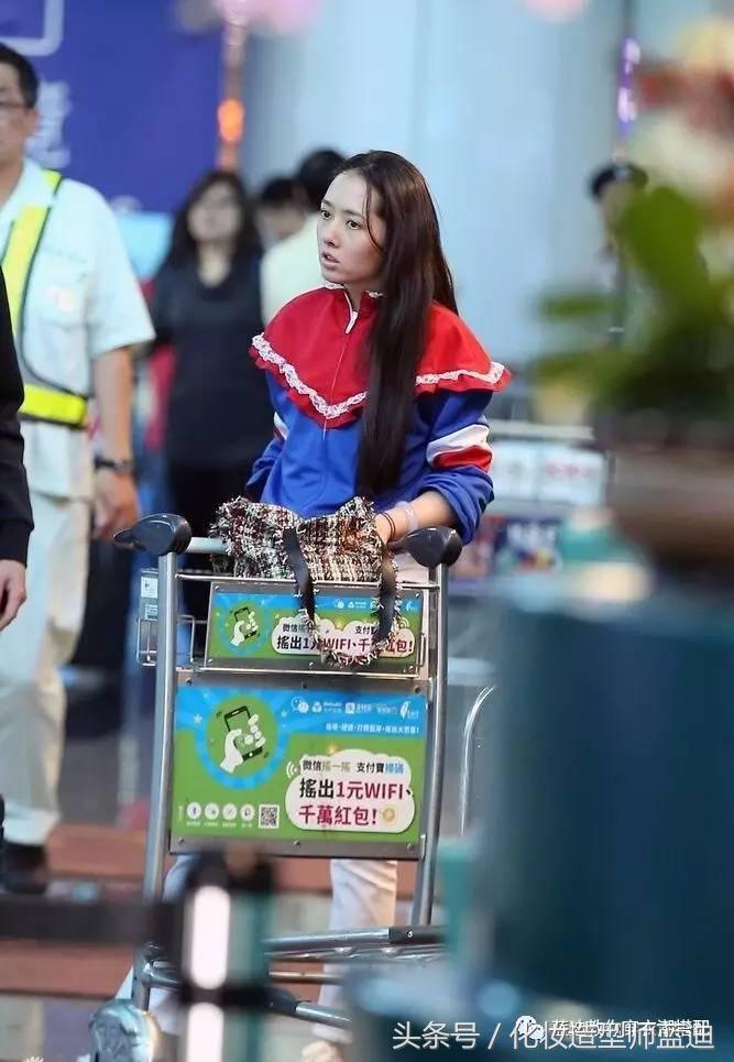 江疏影私服曝光,刘诗诗江疏影pk风衣新穿搭