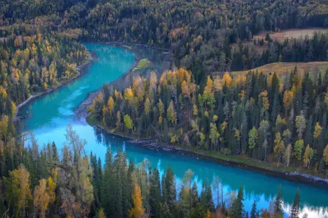 新疆南北疆大环线风景旅游专列,北京去新疆沿途风景