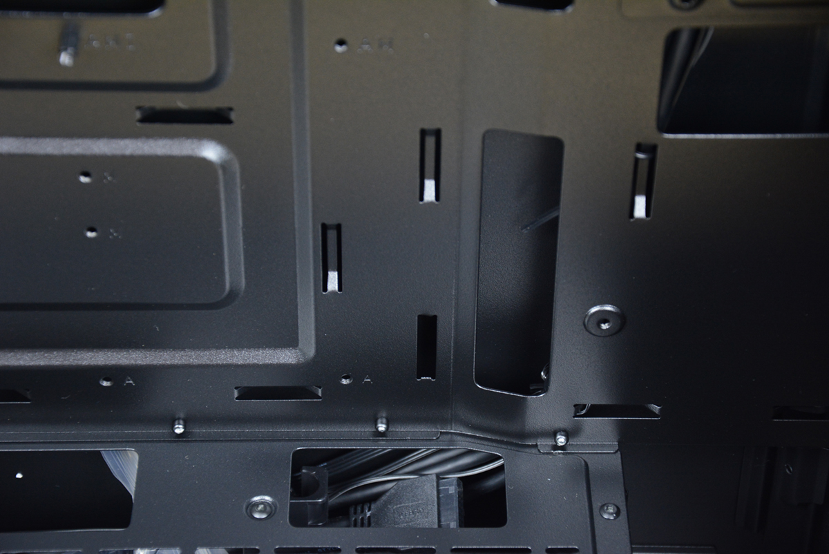 酷冷至尊新出的机箱,酷冷至尊机箱哪款性价比高