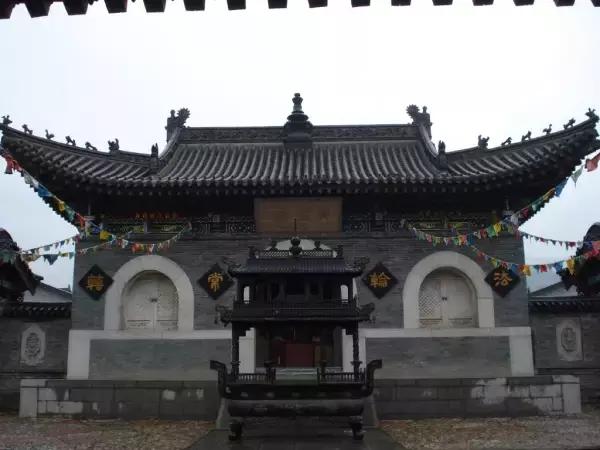 五台山广化寺夜景,五台山广化寺庙住宿