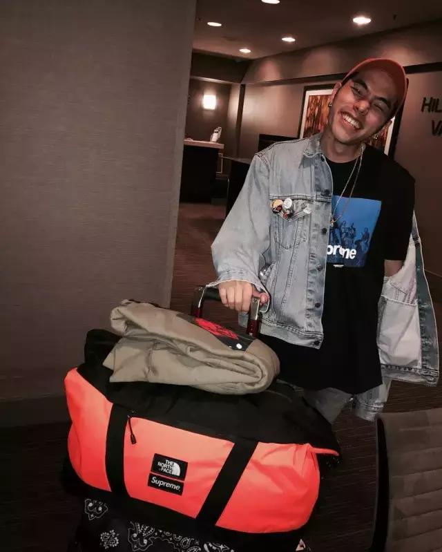 头条｜除了GD，他才是韩国嘻哈圈最会穿衣男人！