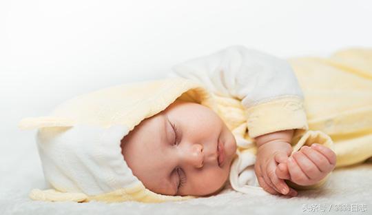 婴儿长牙了该注意些什么,宝宝生出来喉咙就有痰怎么办