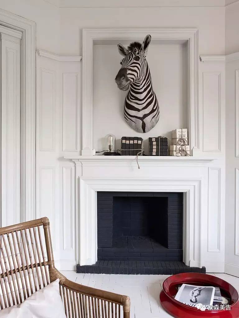 巴塞罗那家居装修,巴塞罗那红色装修