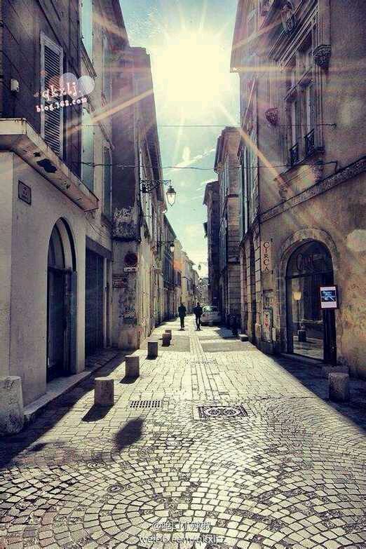 英文小诗100首系列一我有故事你有酒吗?