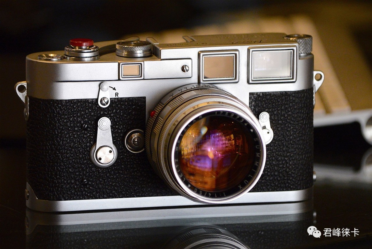 不花本钱就买到徕卡M2？他亲身示范了什么叫幸运