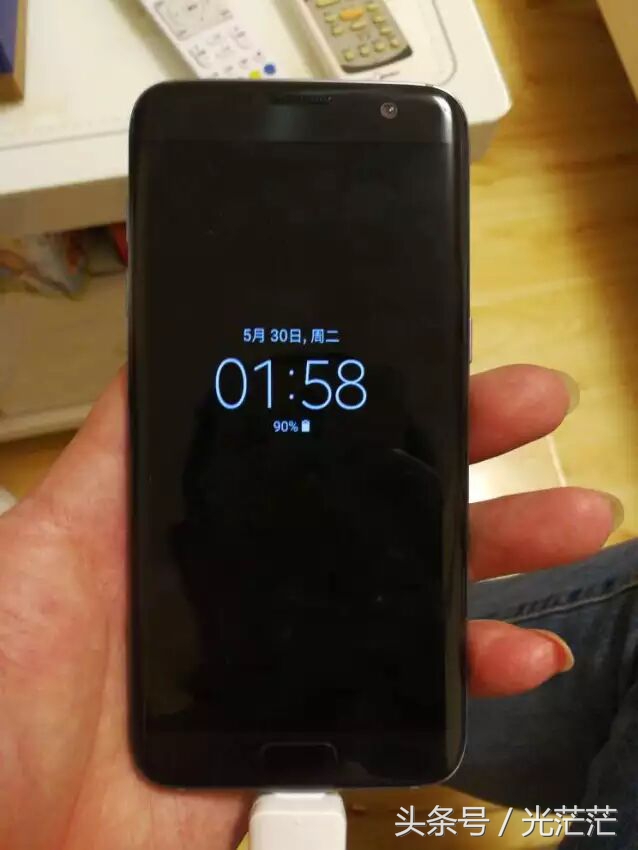 三星s7edge升级8.0运行缓慢怎么降,三星s7edge现在还能用吗