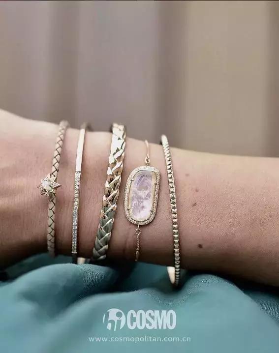 镯子开了预示什么,镯子开了