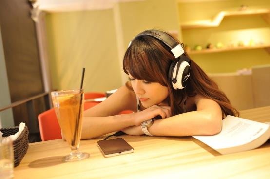 hyperx暴风x耳机测评,hyperx暴风x耳机