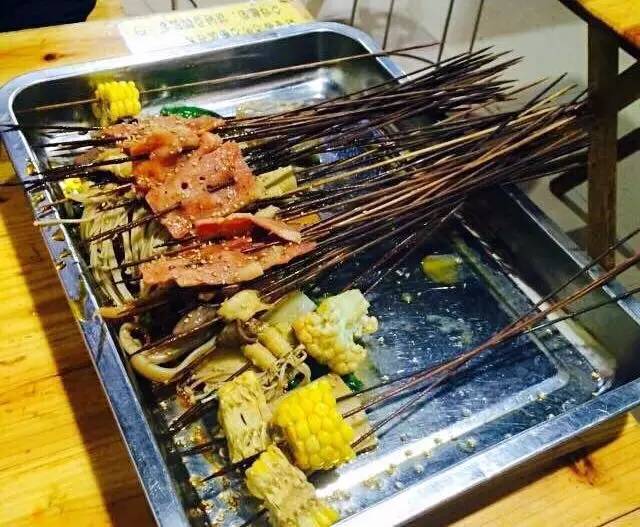 西安串串香,西安高新区最火串串香