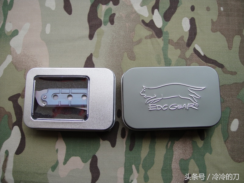 2把钛合金加S35V钢的serge*刀折**，豌豆和菜刀头详细对比