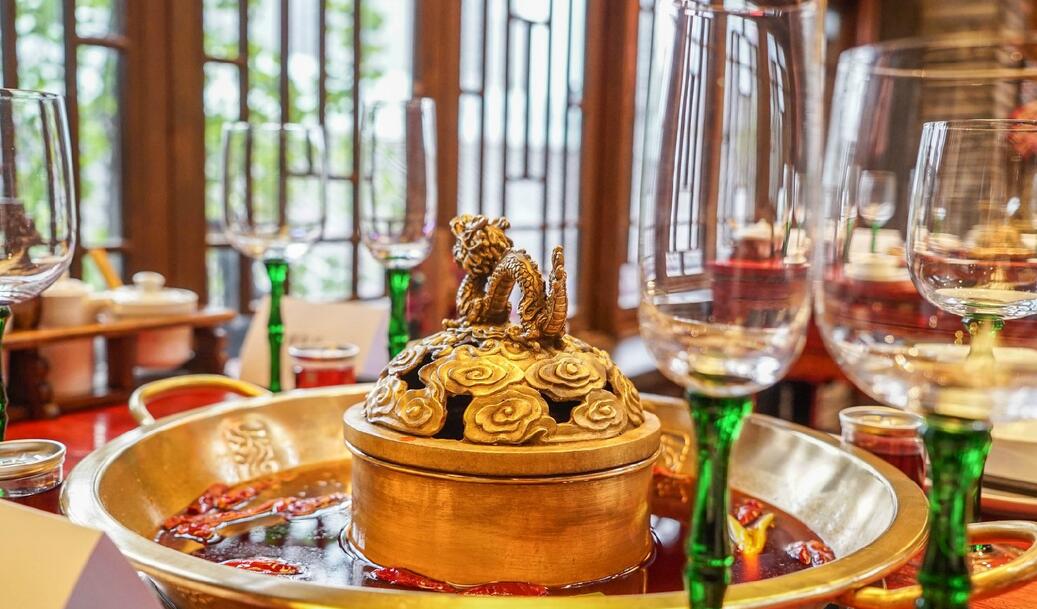 张靓颖推荐的火锅店,张靓颖成都春熙路